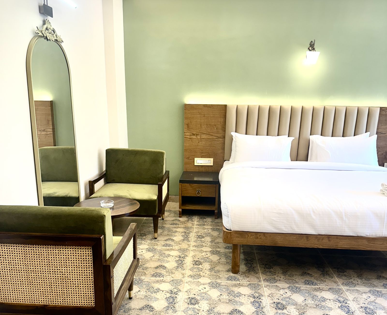 interior of one of the Heritage Suites at Summer House, Nandi Hills