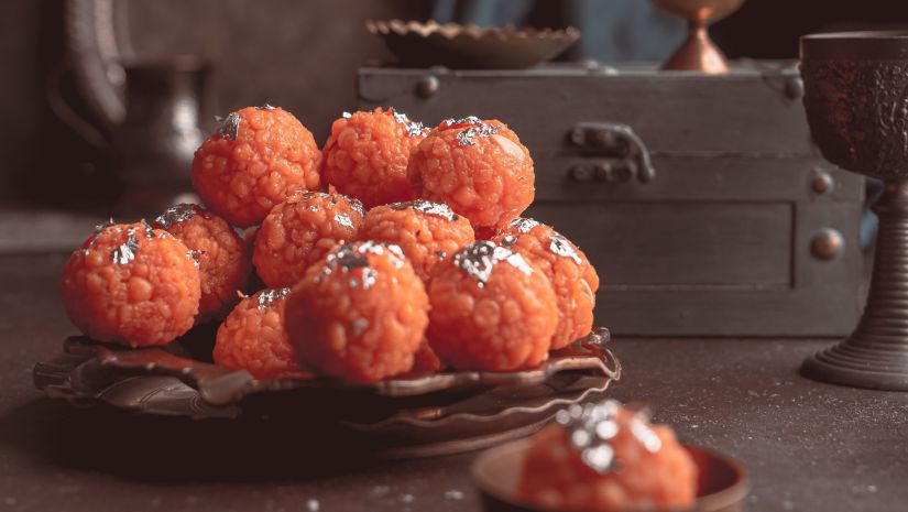 Laddoos on a plate