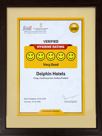 dolphin-hotels-award