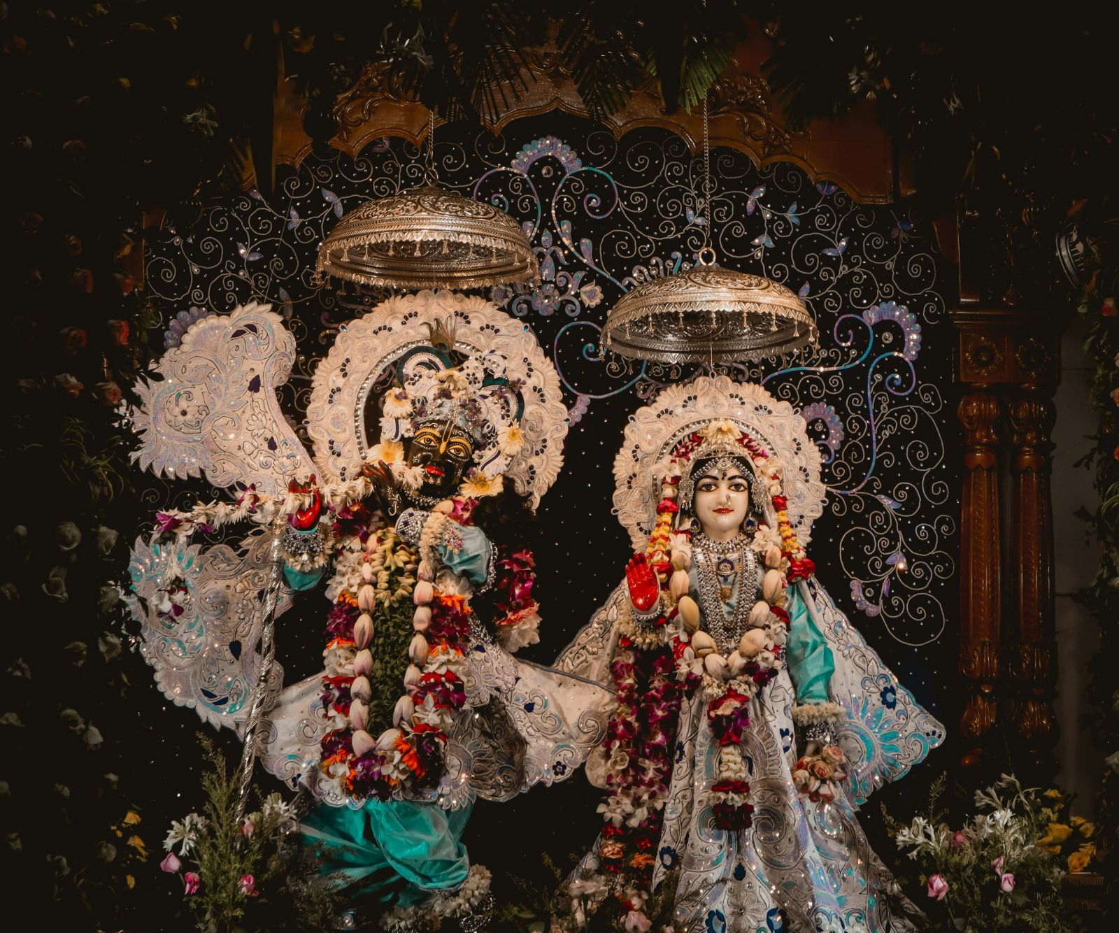 An image of Krishna and Radha