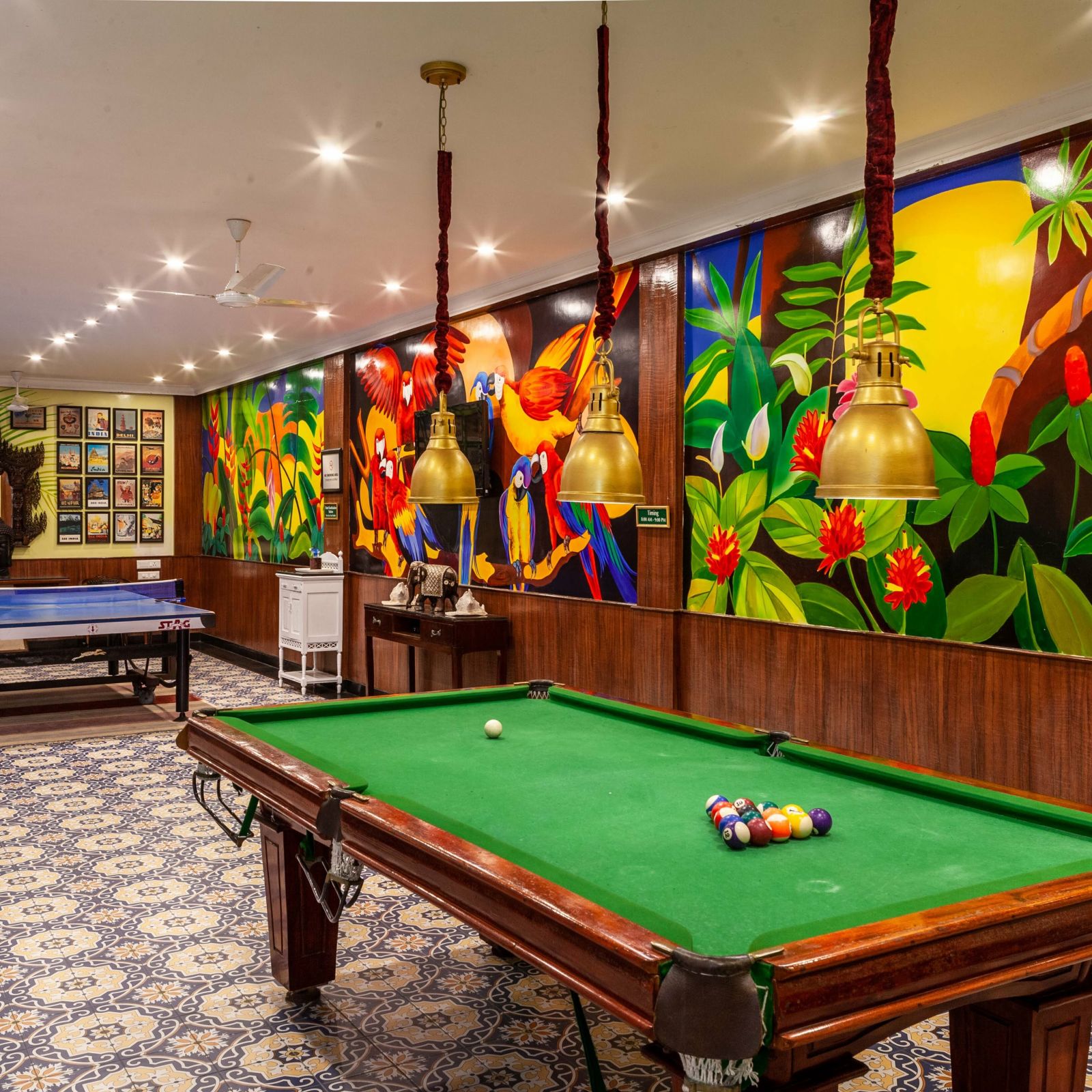 a pool table and table tennis in the games room - Mayfair Palm Beach Resort, Gopalpur-on-Sea 