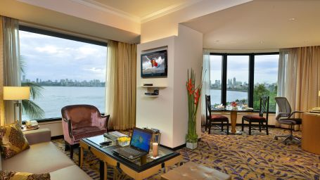 Rooms, Hotel Marine Plaza Mumbai 9