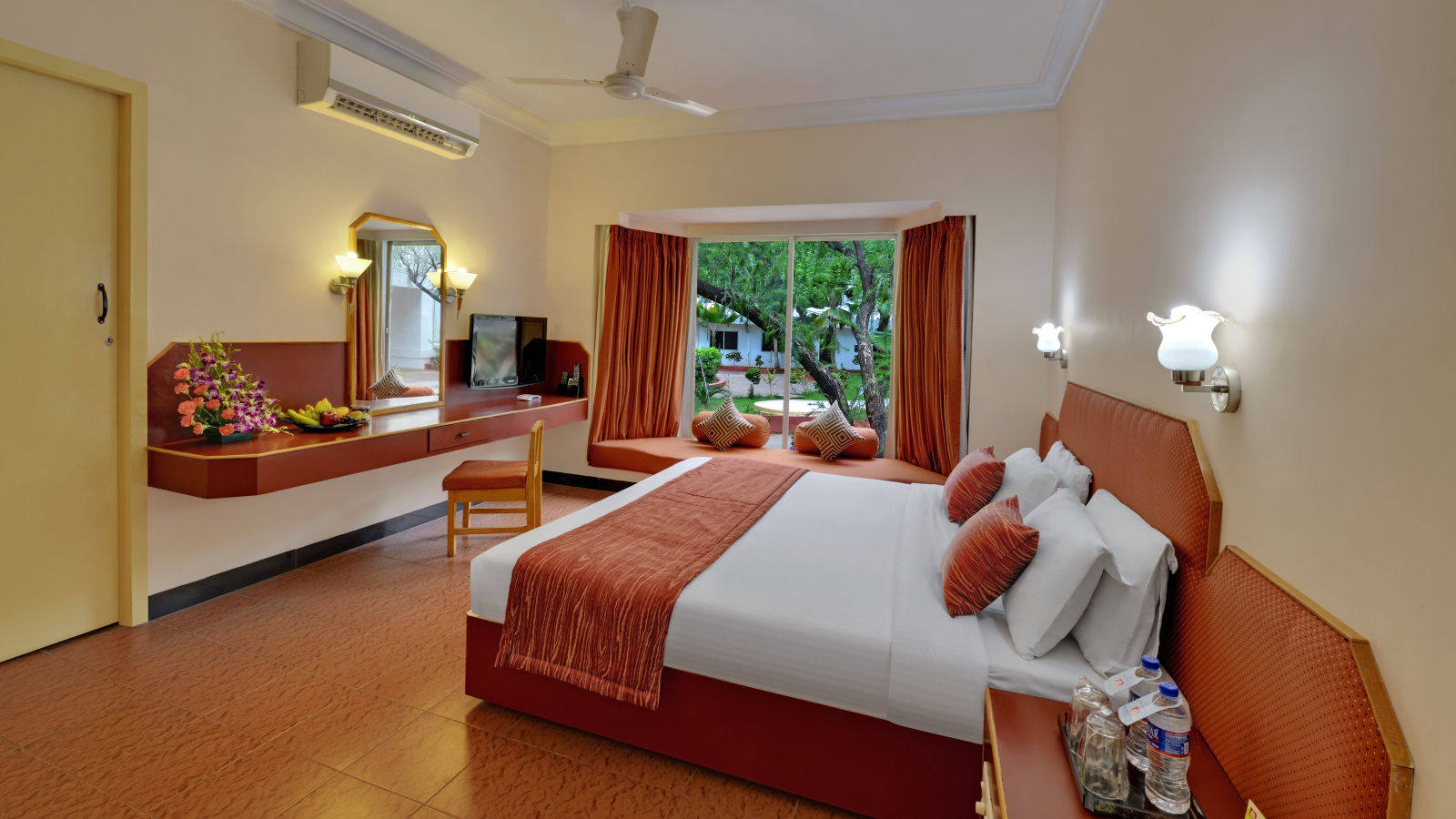 Executive Room SRM Hotel Tiruchirappalli- Trichy Hotel Online 1