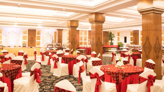 banquet halls in lucknow at Clarks Avadh 