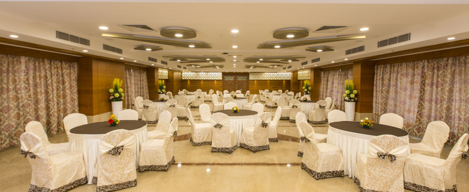 Hotel Pai Viceroy Tirupathi Sammilan Banquet Hall 13 lwxjkm