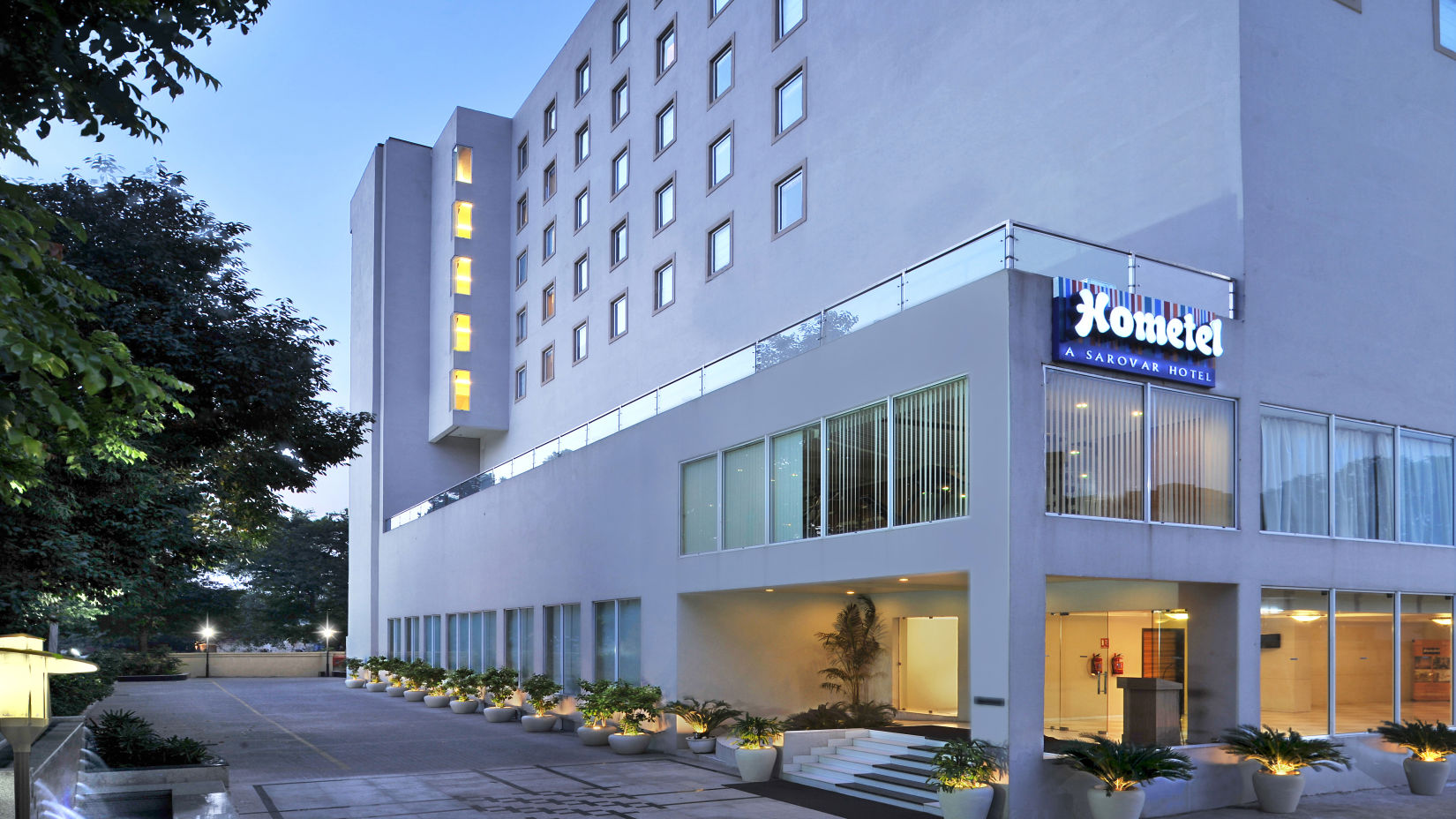 Facade Hometel Chandigarh, business hotel in chandigarh, stay in chandigarh