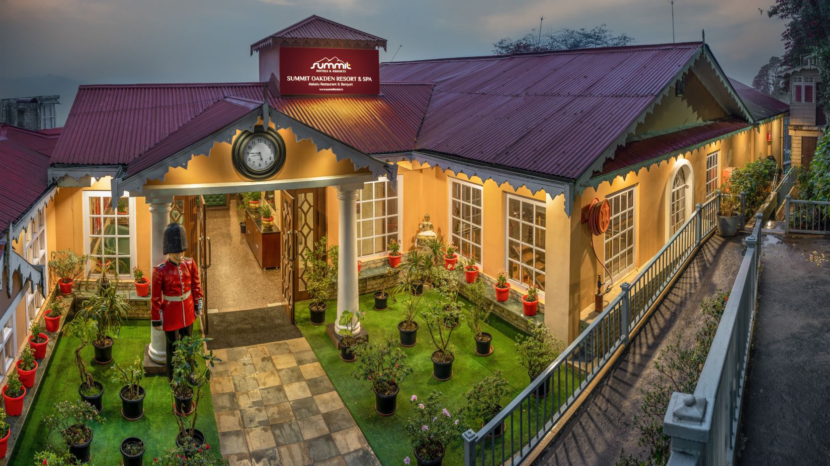 a panoramic view of the resort in Darjeeling - Summit Oakden Resort & Spa, Darjeeling