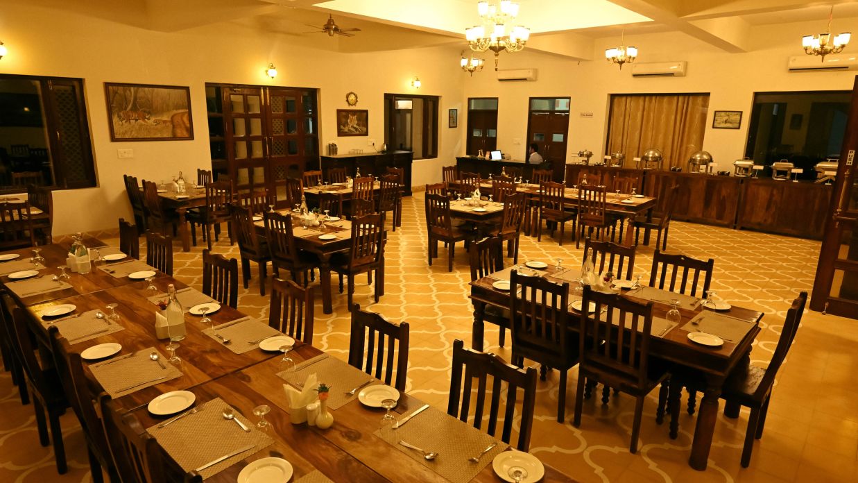 interior of the Restaurant at Clarks Inn Suites, Ranthambore