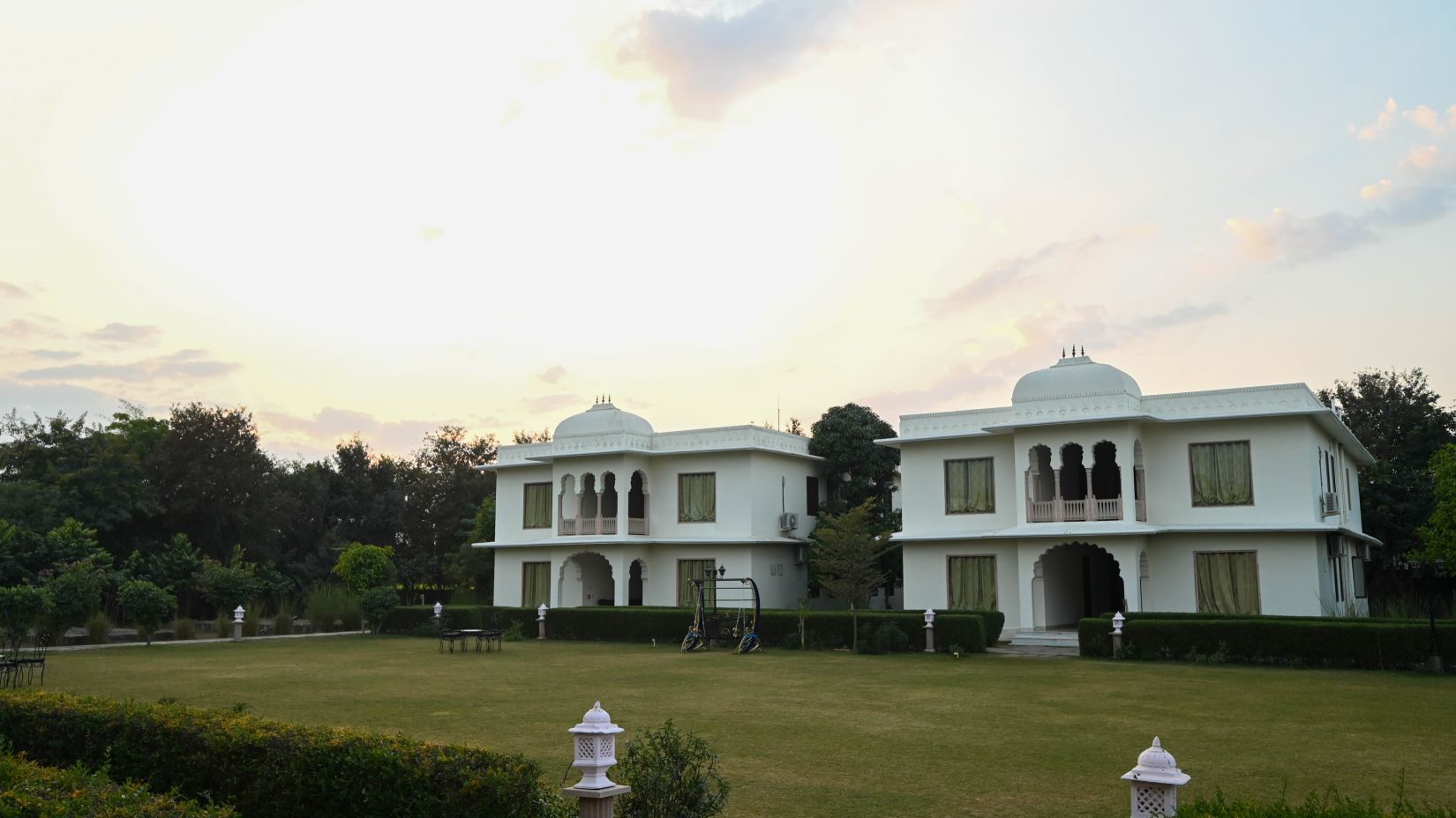 Facade of Clarks Inn Suites, Ranthambore