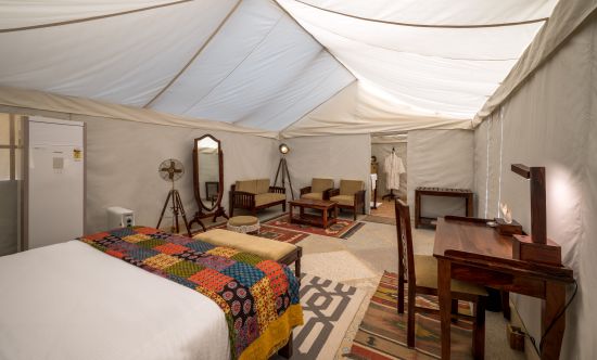 alt-text The interior of the Premium Camp - Karwaan Jaisalmer