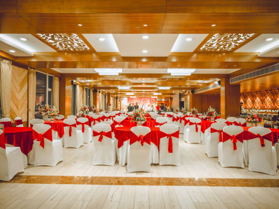 The seat arrangement at banquets in Shimla - The Orchid Hotel Shimla