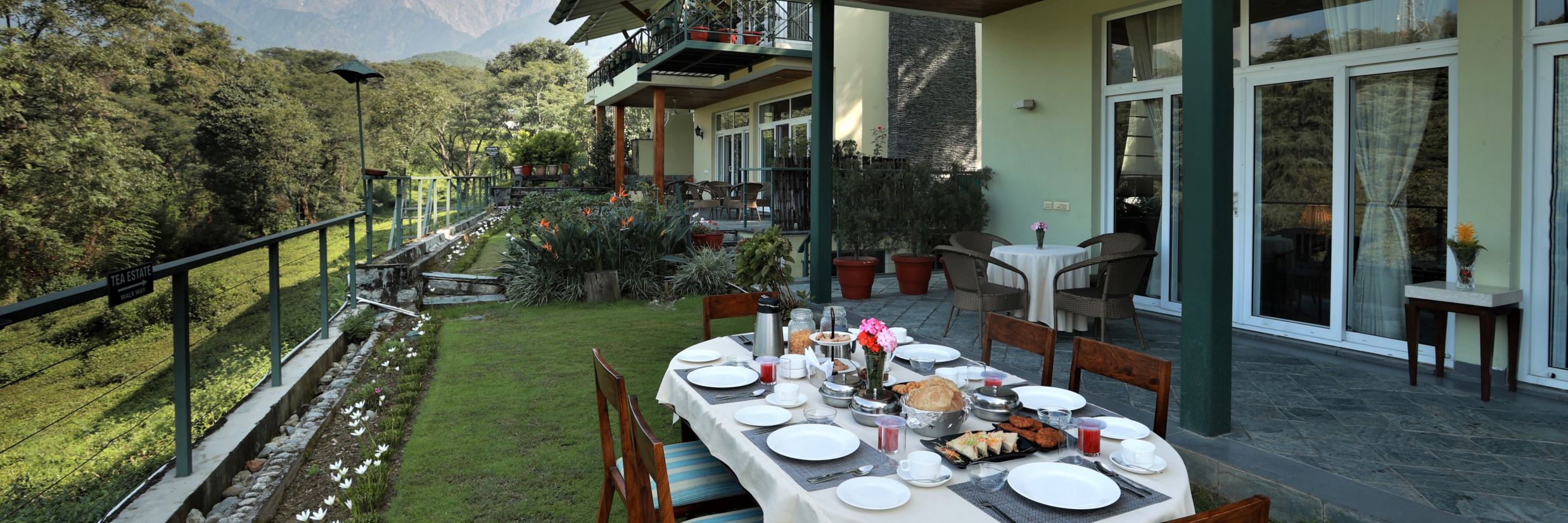 Garden Breakfast @ Lamrin Norwood Green, Palampur