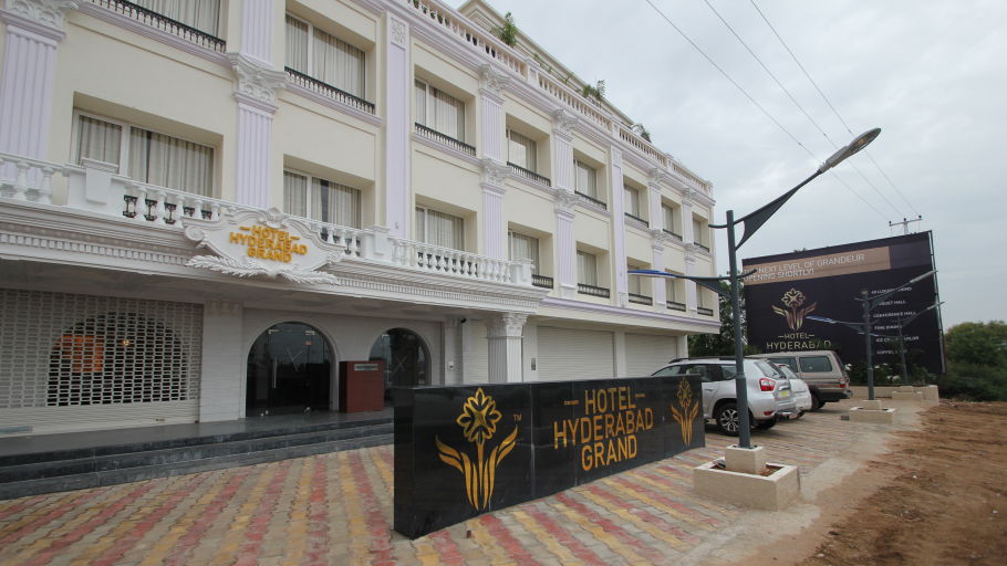 Hotel Hyderabad Grand Hyderabad Facade Hotel Hyderabad Grand Hyderabad 5