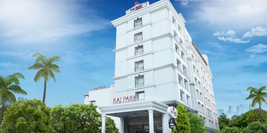 alt-text Facade view of The Raj Park  hotel in Chennai 