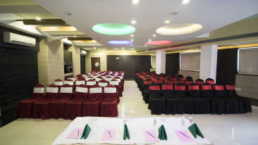 Topaz Meeting and Banquet Hall at Kamfotel Hotel Nashik