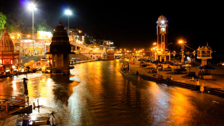 Har Ki Pauri near Hotel Trishul - Budget Hotels, Har ki Pauri Hotels, Haridwar Hotels