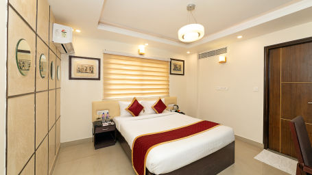 Deluxe Rooms in Whitefield