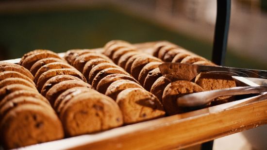 selective-focus-photography-of-baked-cookies-with-gray-1546890