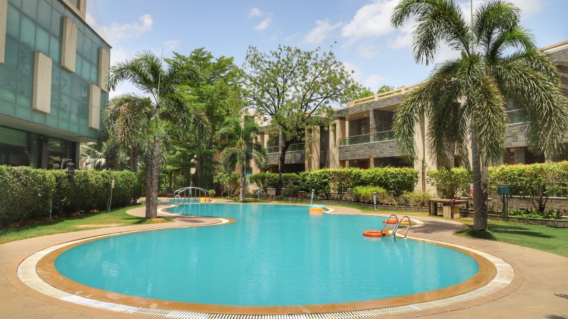 POOL VIEW- Boulevard9 Luxury Resort Spa