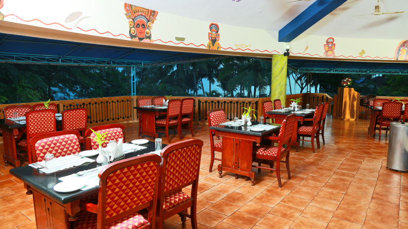 Renai Kappad Beach Resort Sea Facing Restaurant