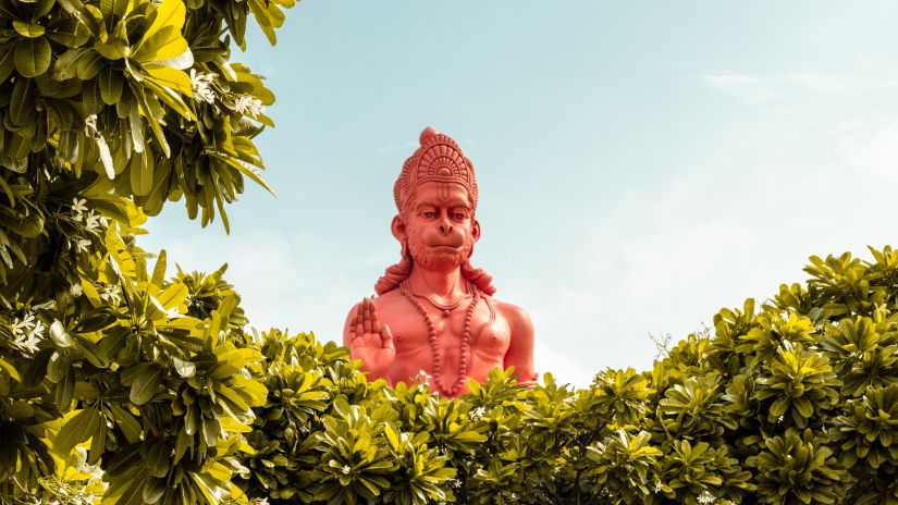 statue of hanuman