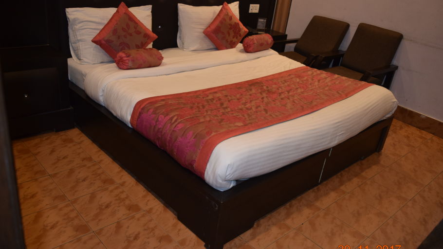 Rooms at Hotel Trishul -  Budget Hotels, Har ki Pauri Hotels, Haridwar Hotels 