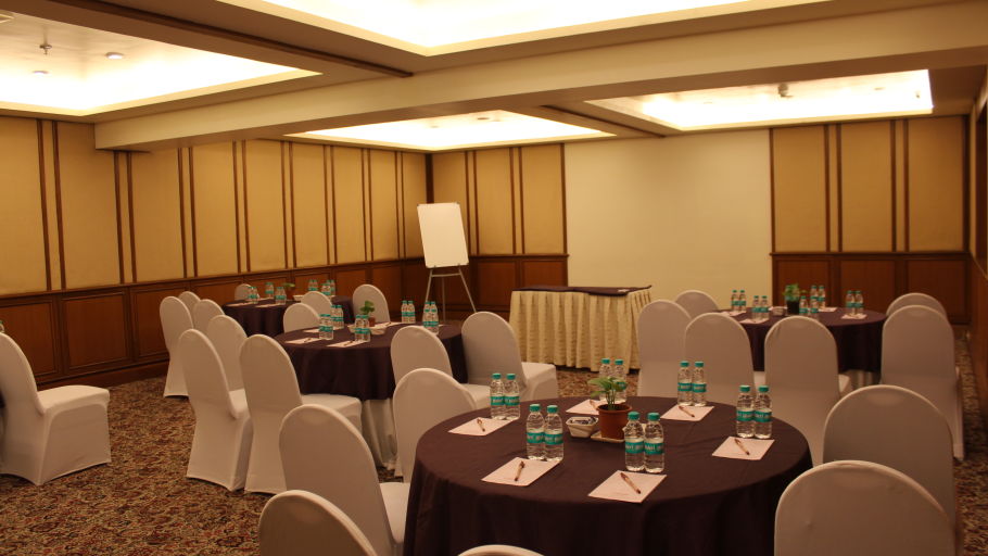 cluster seating arrangement at the orchid hotel