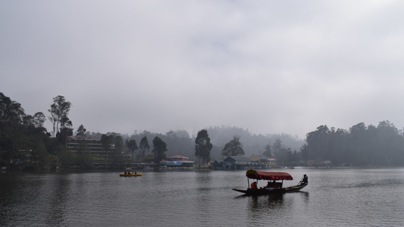 Honeymoon Boating on Kodai Lake