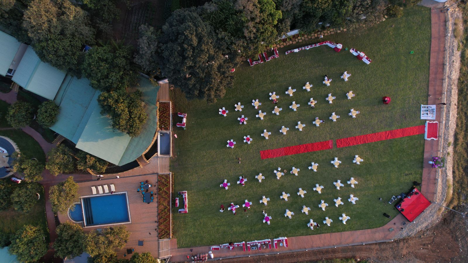 Image of the facade of Mango Leaf Lake Resort, Pune