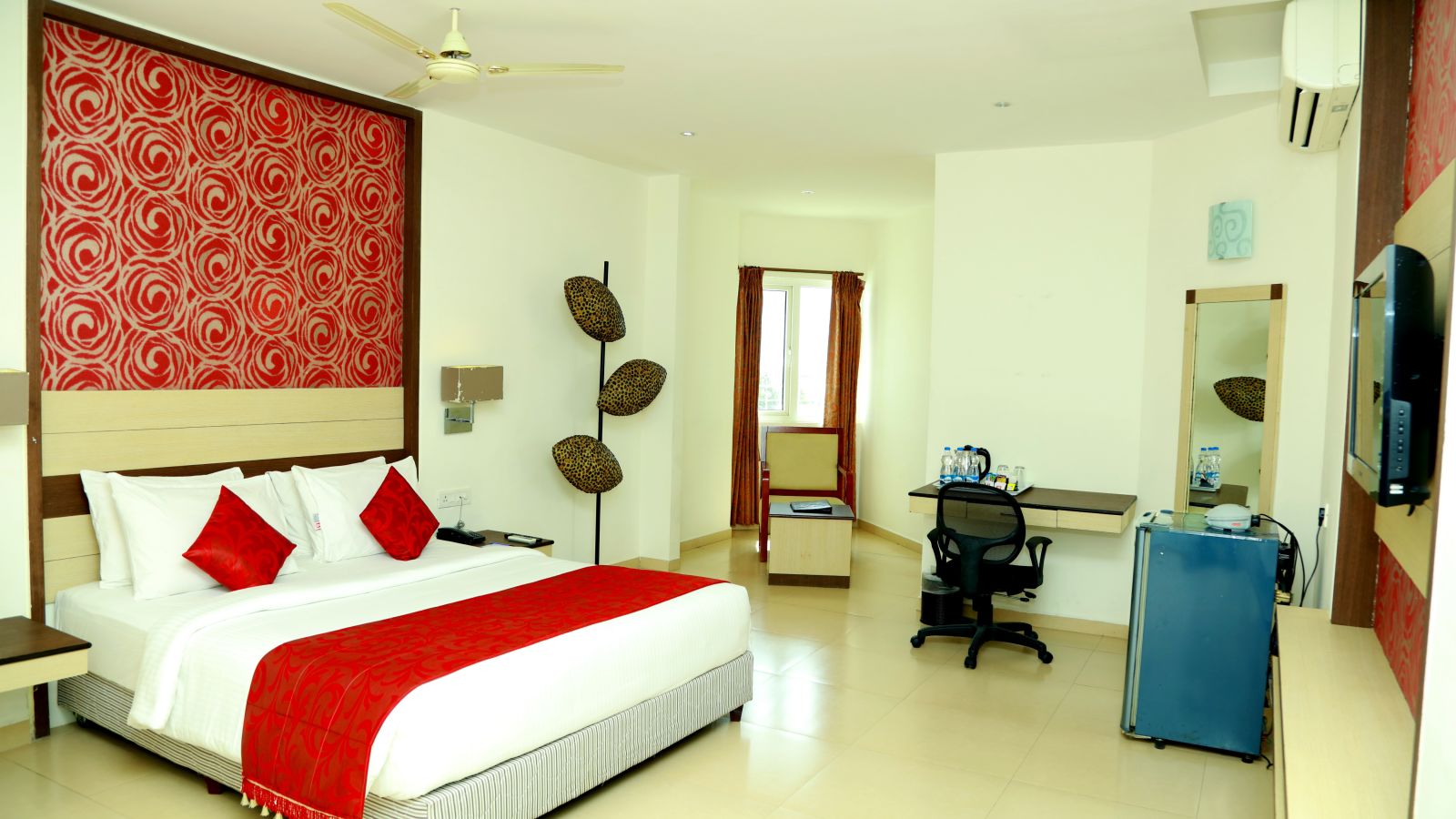 Business Suite - Sea View at Hotel SRM Tuticorin, Hotel in Tuticorin