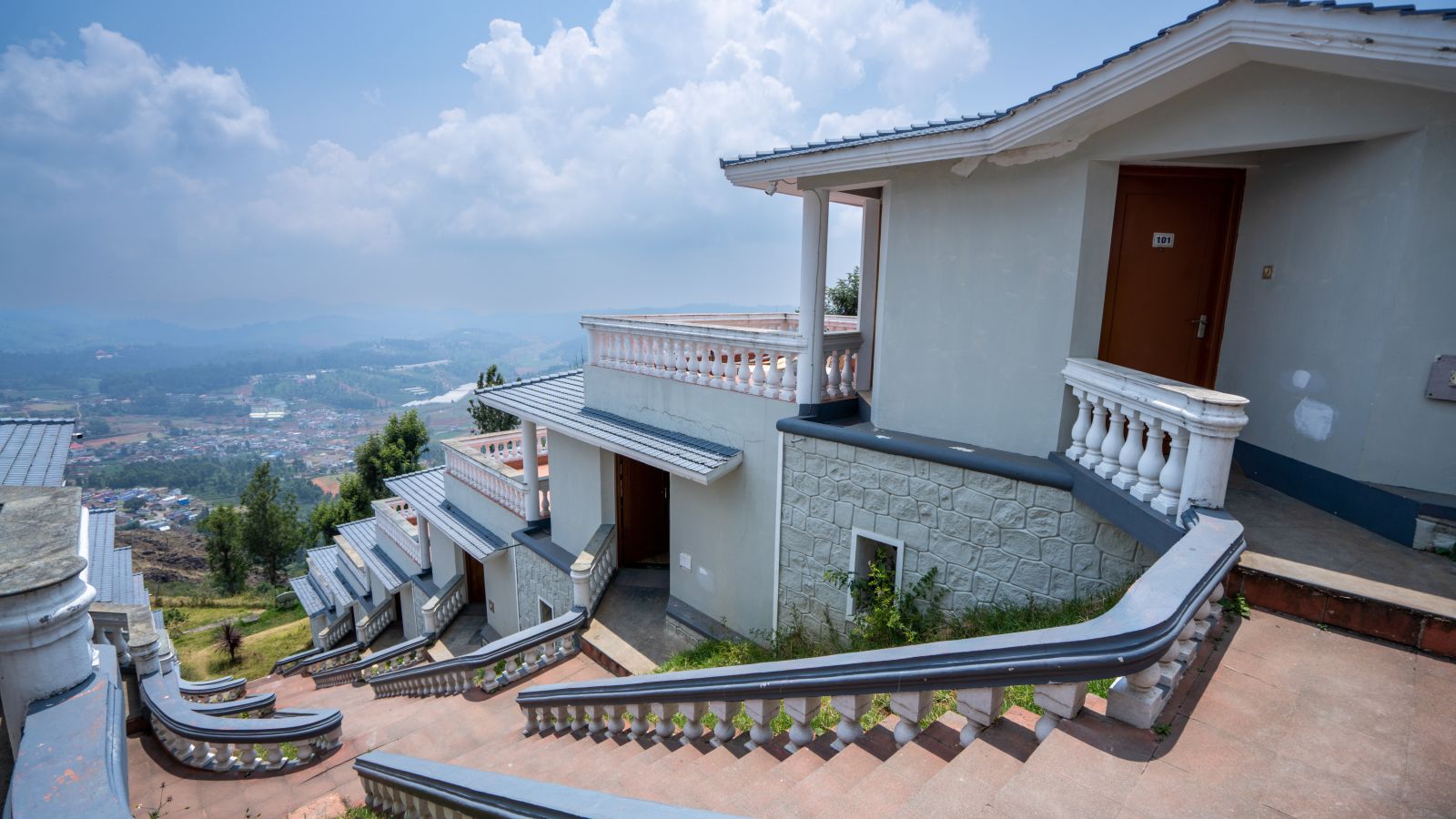 facade of La Montana By TGI, Ooty during daytime