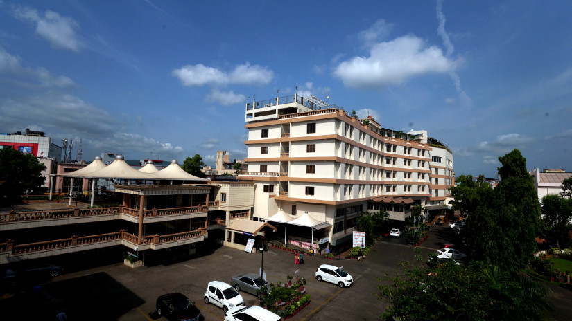 Facade at Hotel Daspalla Vishakapatnam