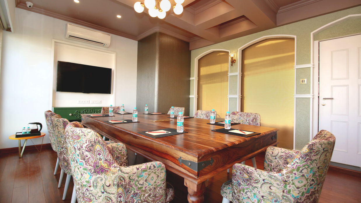 meeting room in bandra at theory9