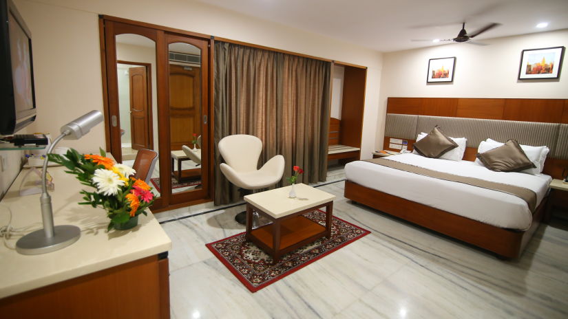 Suite at Hotel Daspalla Executive Court Vishakapatnam 4