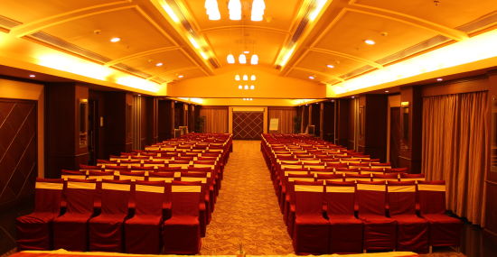 alt-text theatre setting at bougainvilla banquet hall - la classic, hosur road