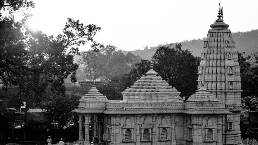 Black and white image of Mahakaleshwar Temple