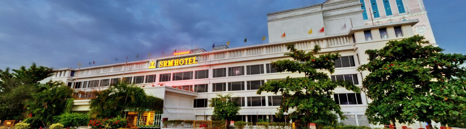 Facade SRM Hotel Chennai Best hotels in Chennai aci1zd