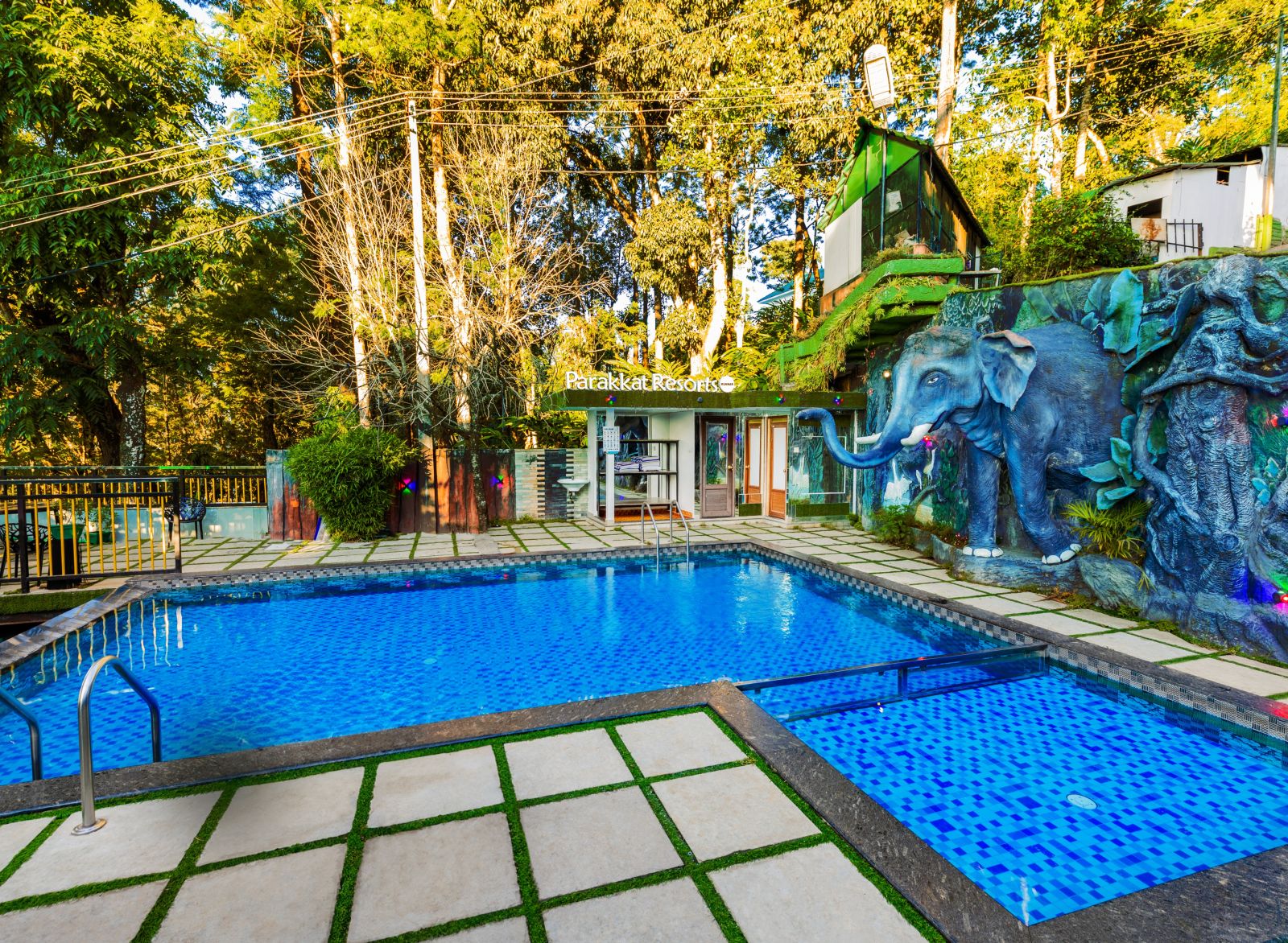 Swimming Pool at Parakkat Nature Hotel and Resorts, Munnar 2