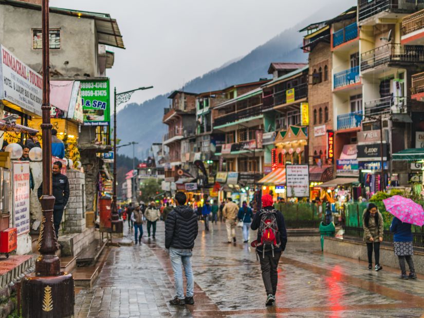 The mall road bustling with people -  The Orchid Manali