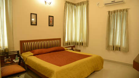 bangalore hotel pai vista kr road rooms deluxe