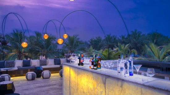 Lynx Restaurant Outdoor Dining Azaya Beach Resort Goa 3