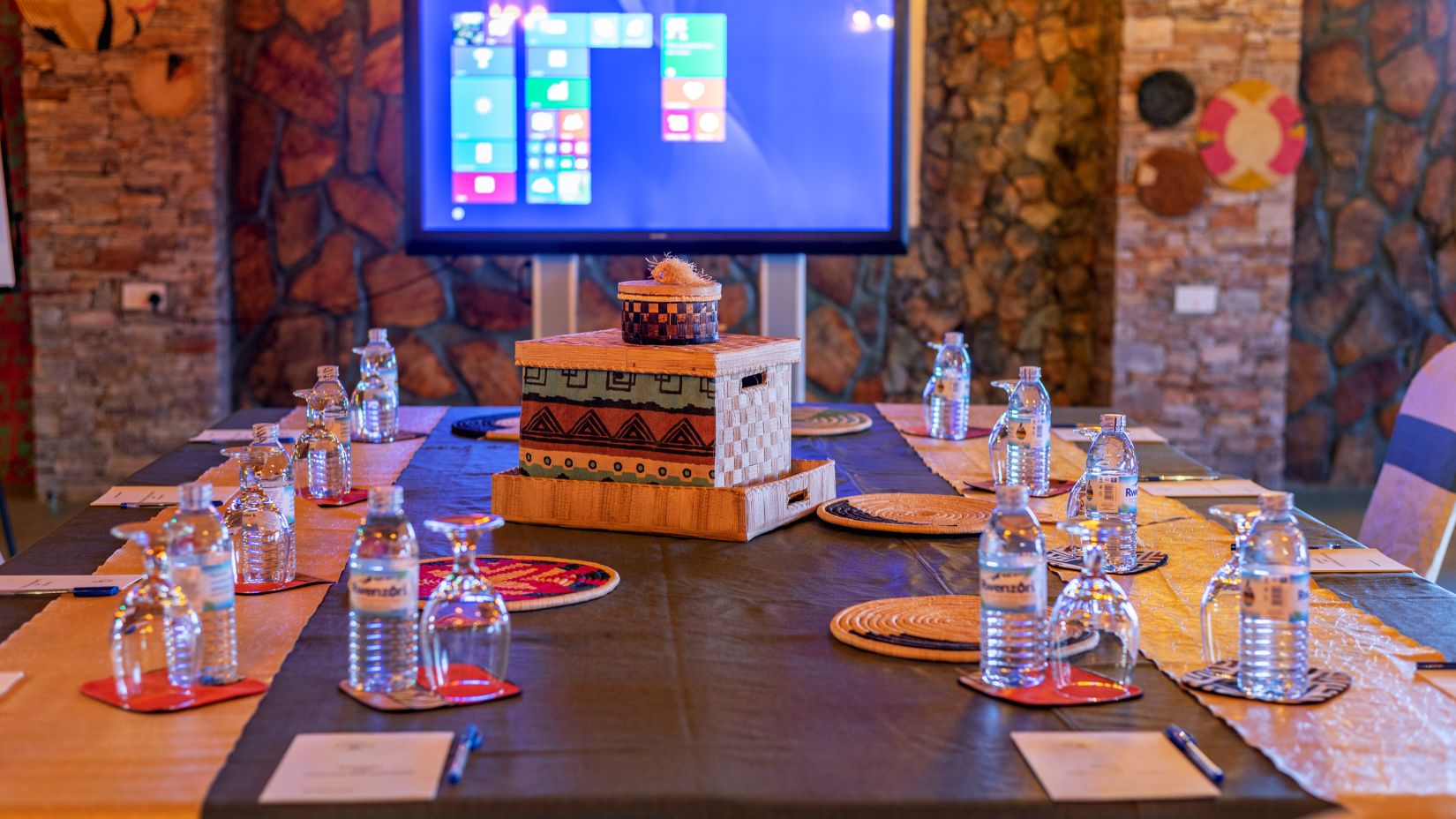 The beautifully arranged table at Roasty Rock