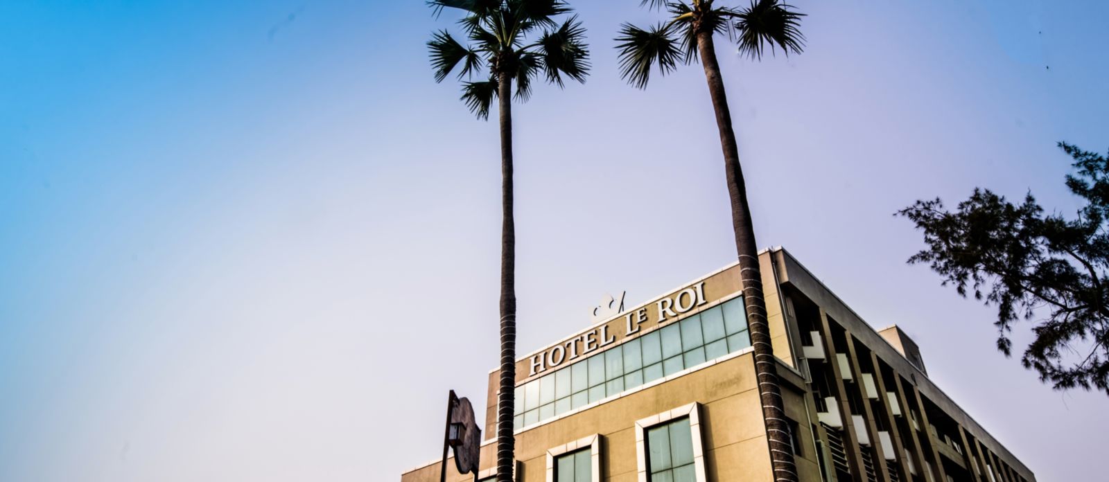 facade and exterior view of Le ROI Digha Hotel West Bengal shot from differnt angles during the day7