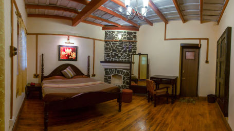 Hotel Himalaya, Nainital Nainital Heritage Family Room Hotel Himalaya Nainital 14