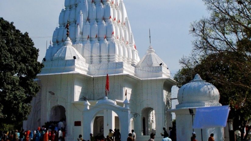 Banjari Mata Mandir Singhania Sarovar Portico Raipur