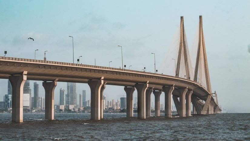 Bandra-Worli Sea Link, the 8-lane wide cable-stayed bridge that links Bandra in the Western Suburbs of Mumbai with Worli in South Mumbai