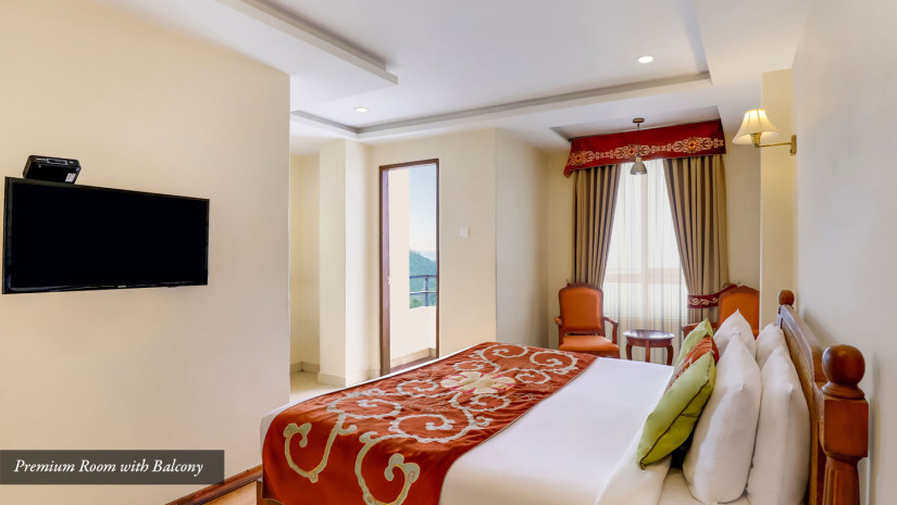 Premium-Room-with-Balcony4