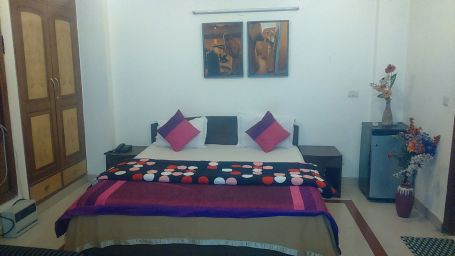 Hotel V M Residency, Vasant Kunj, Delhi New Delhi And NCR Deluxe Room Hotel VM Residency Delhi 1