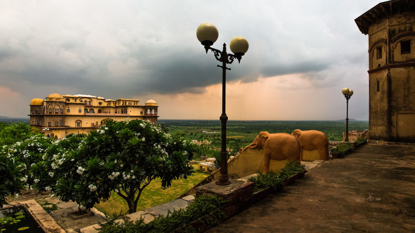 Facade_Tijara Fort Palace_Hotel In Rajasthan