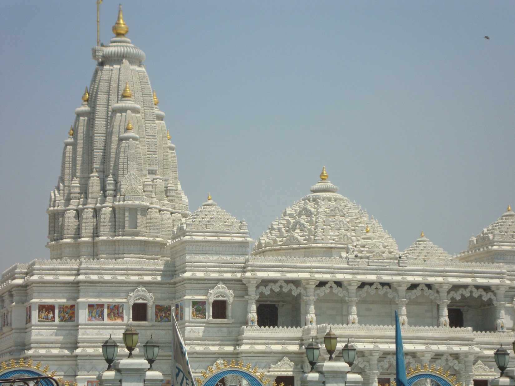 Iskcon Temple  Vrindavan_ Nidhivan Sarovar Portico Vrindavan_ places to visit in Vrindavan 141